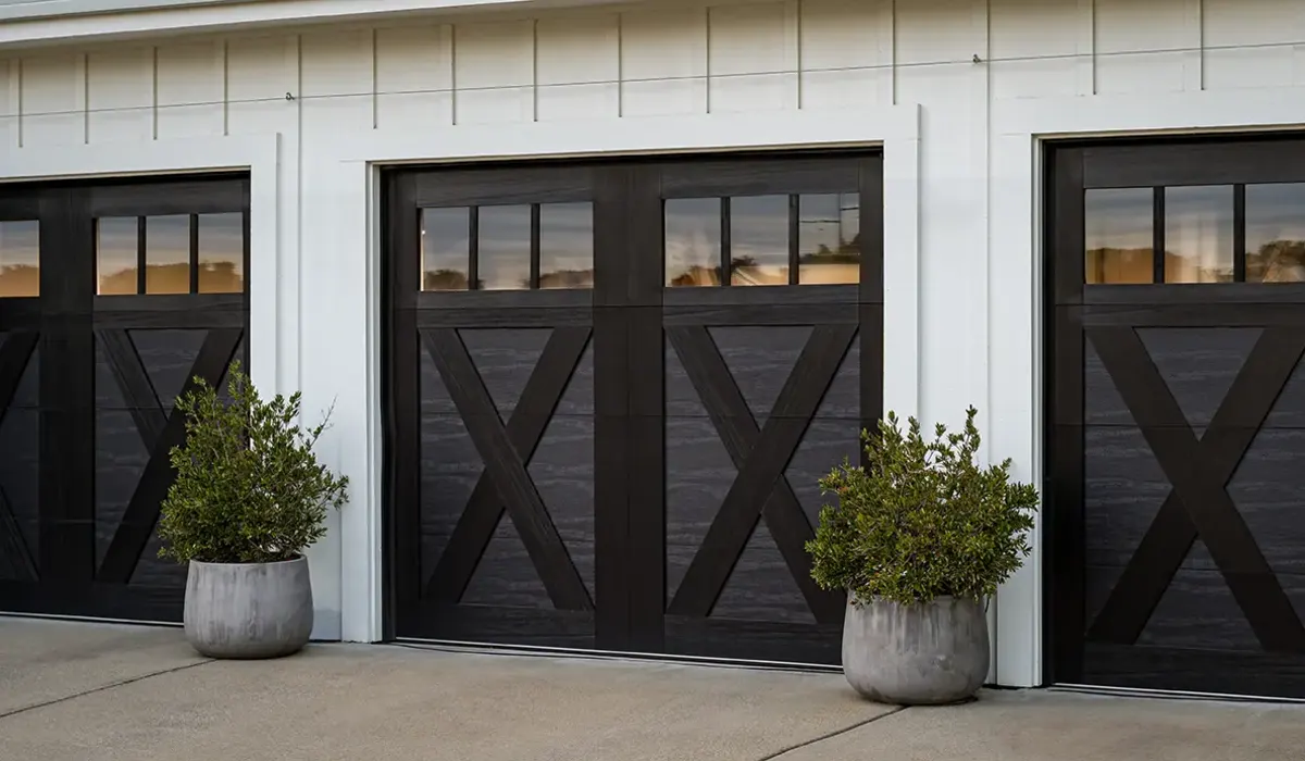 Canyon Ridge carriage-house garage door, Tampa
