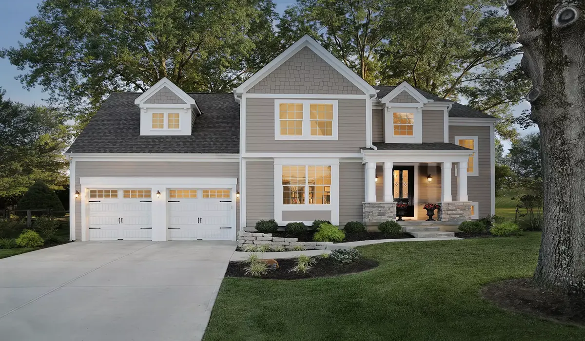 White steel garage door on a South Tampa home